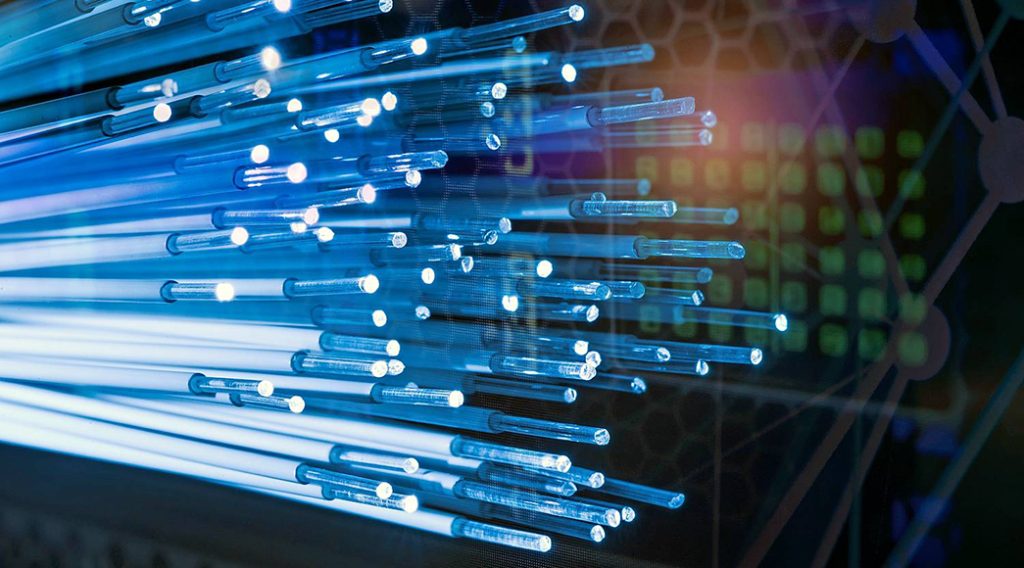 Mit Lichtgeschwindigkeit durchs Netz